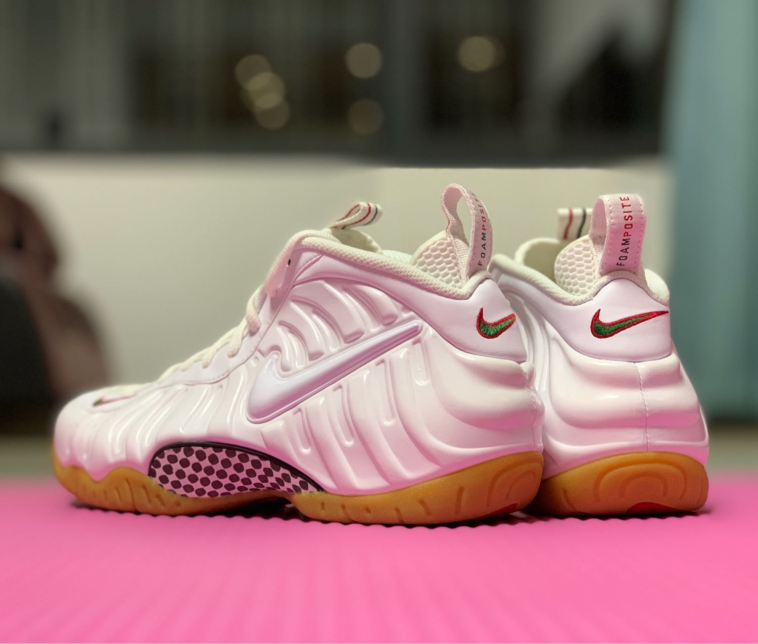 Air foamposite pro w