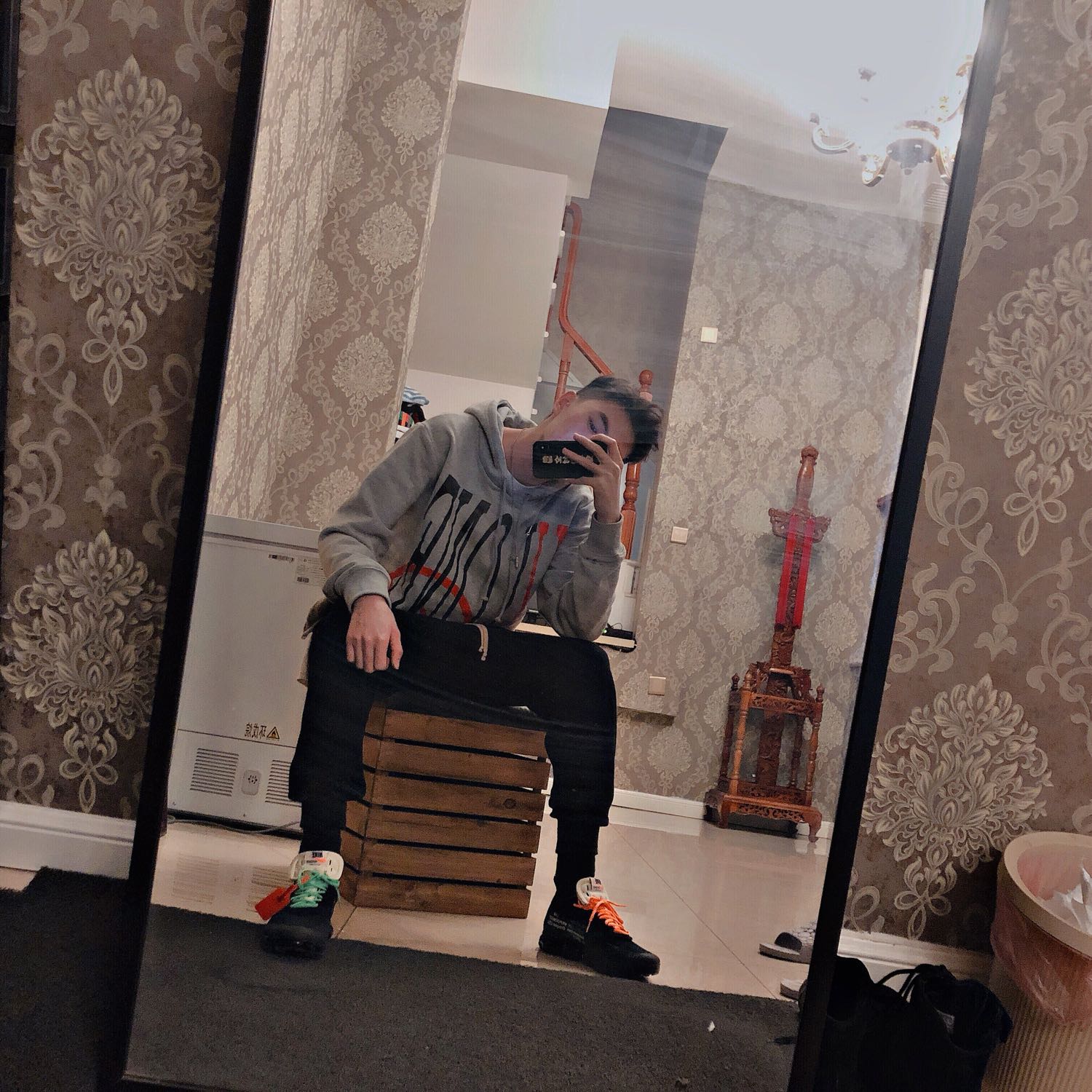#帽衫青年#🤠