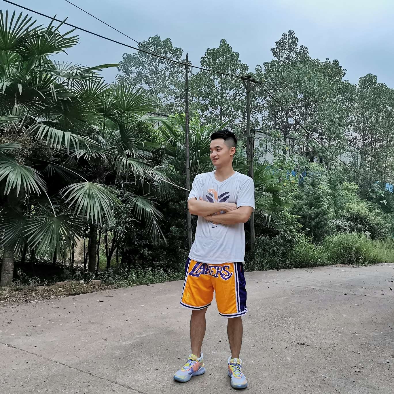 上脚漂亮！穿着很软！对脚踝的保护还得加强