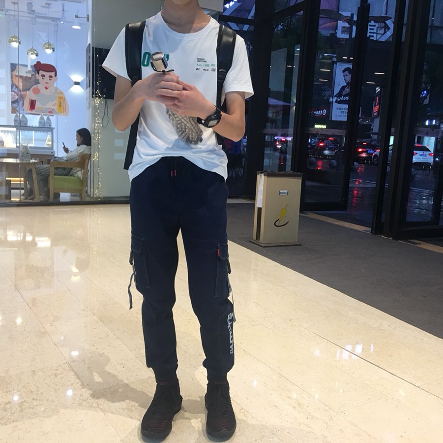 女朋友拍的我腿好长☺️