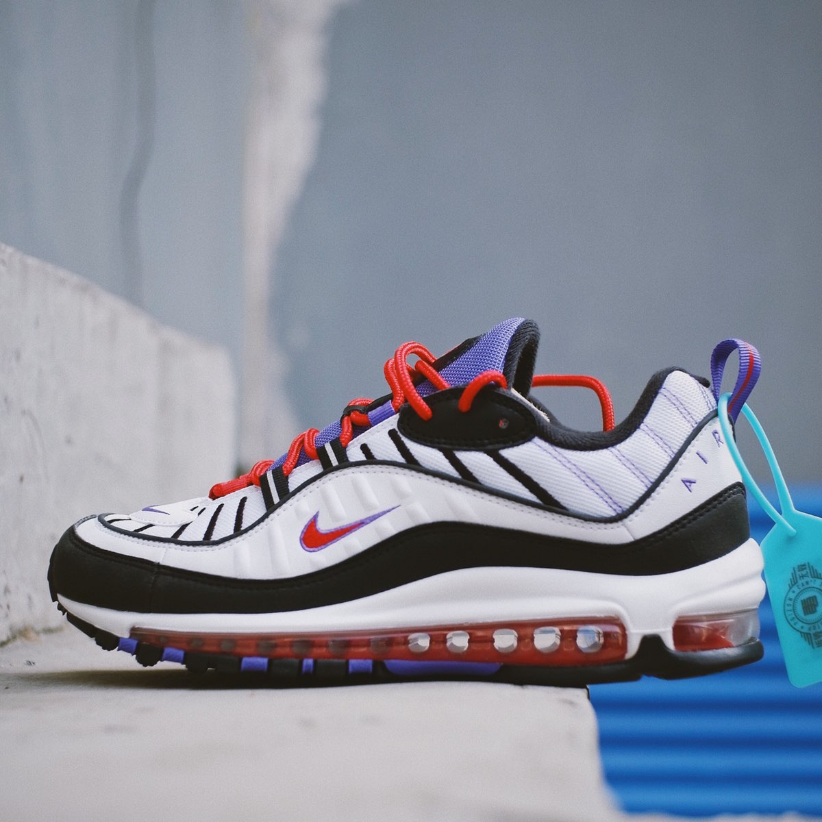 Nike Air Max 98 白黑紫红