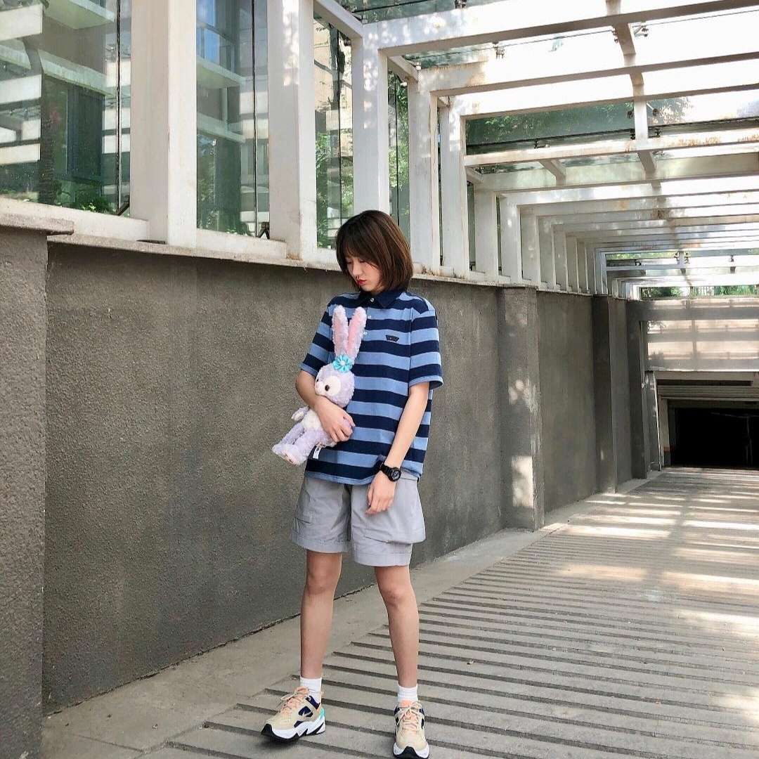 👔：KTDA
粗条纹polo显白好搭
面