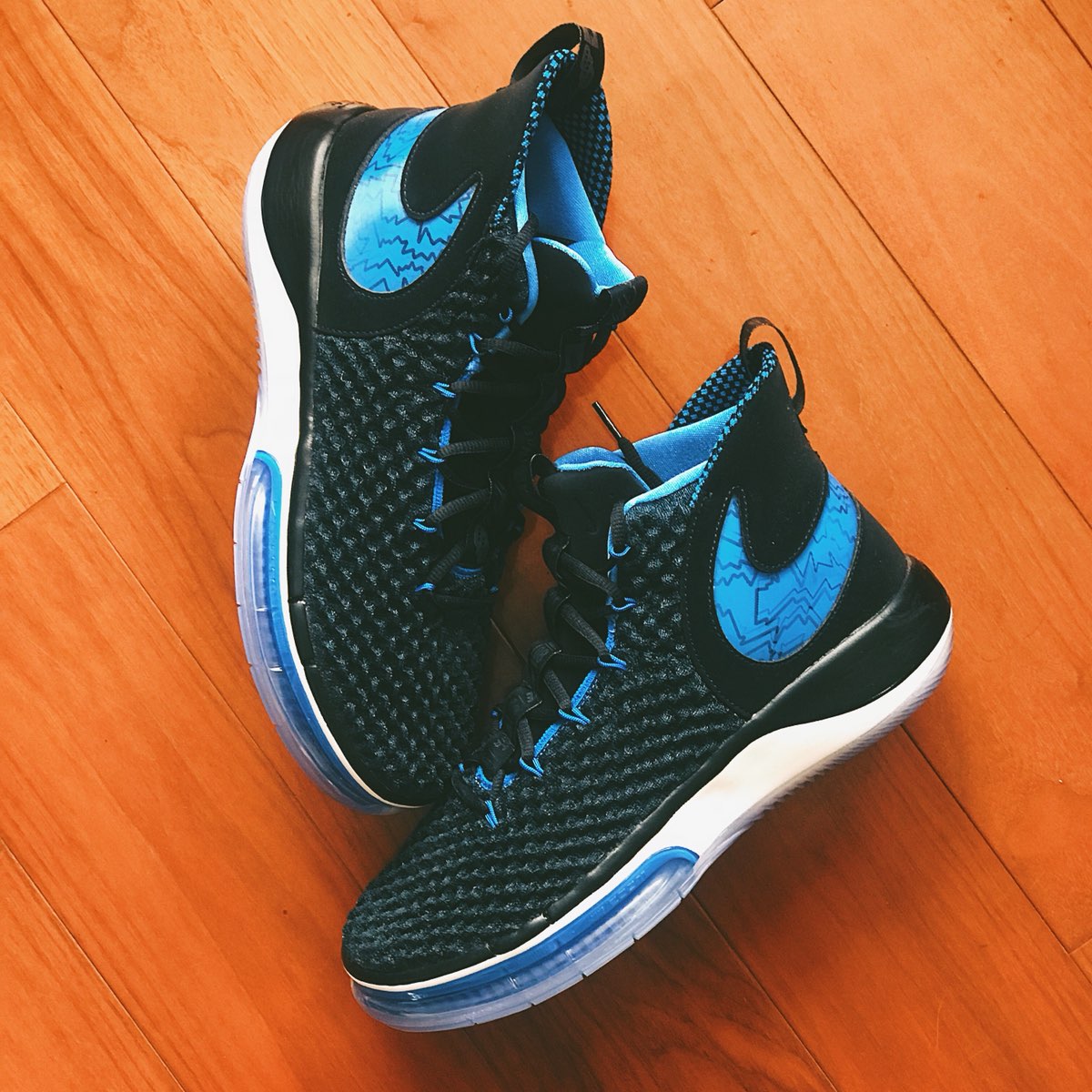 Nike Alphadunk 黑蓝白 测