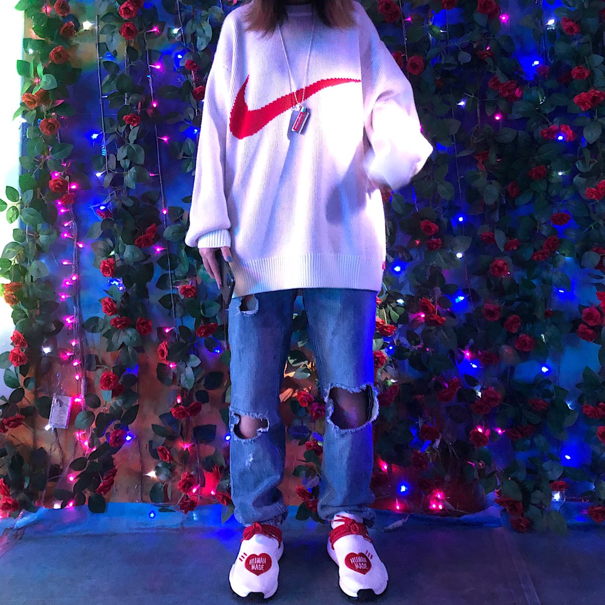 今日穿搭
上衣  nike suprem