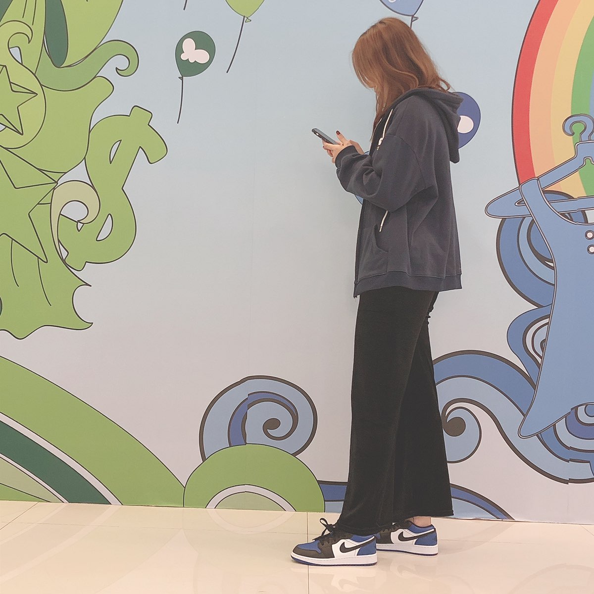 为啥这么好看 价格降这么快 快点涨价吧