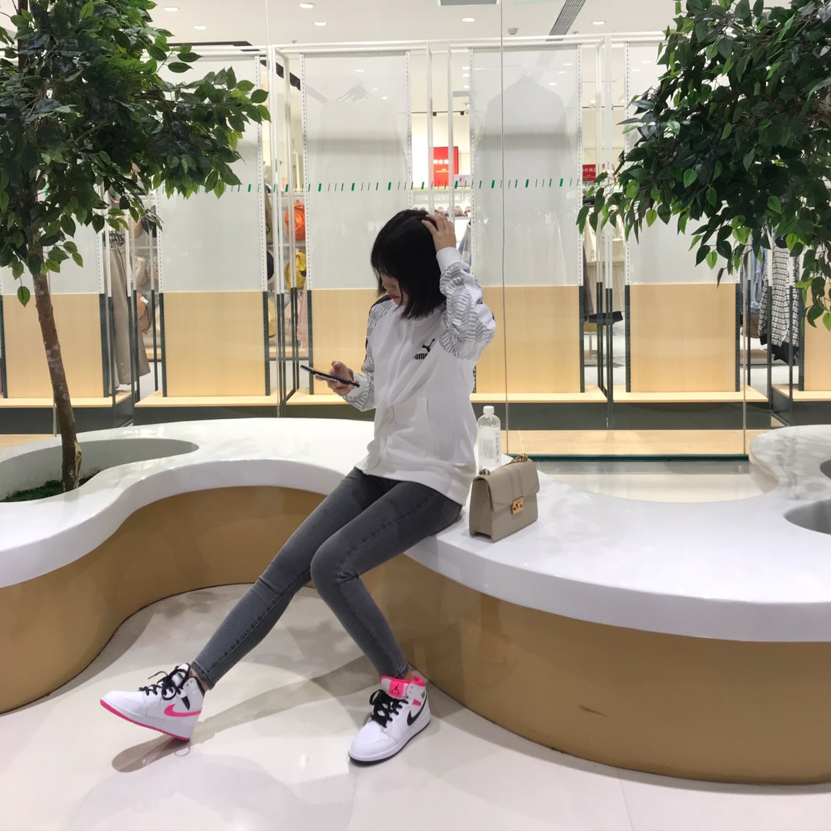 #ootd##snkr girl#
男朋