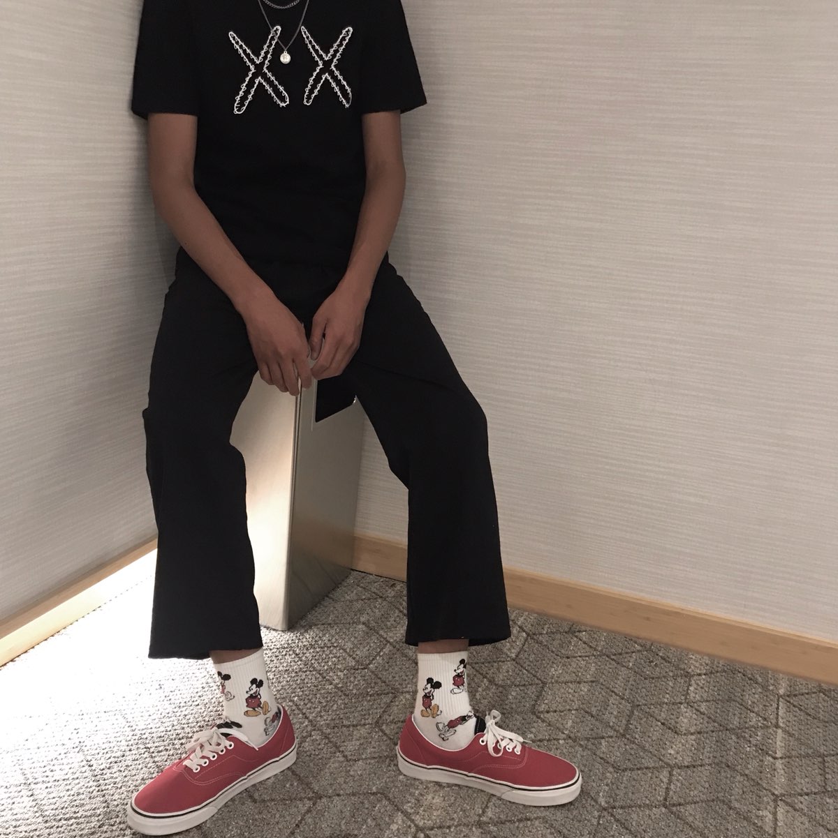 穿了两个星期有点开胶，自闭！！