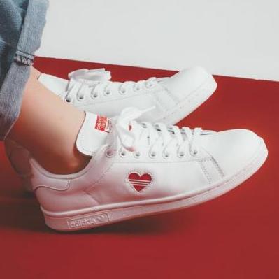 情人节特别款 ADIDAS ORIGINALS STAN SMITH 上脚示范