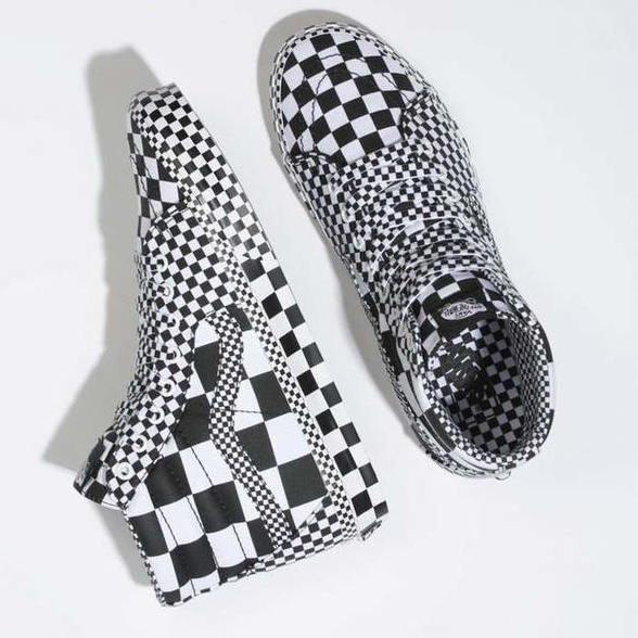 覆满棋盘格纹装饰，Vans推出全新“All Over Checkerboard”