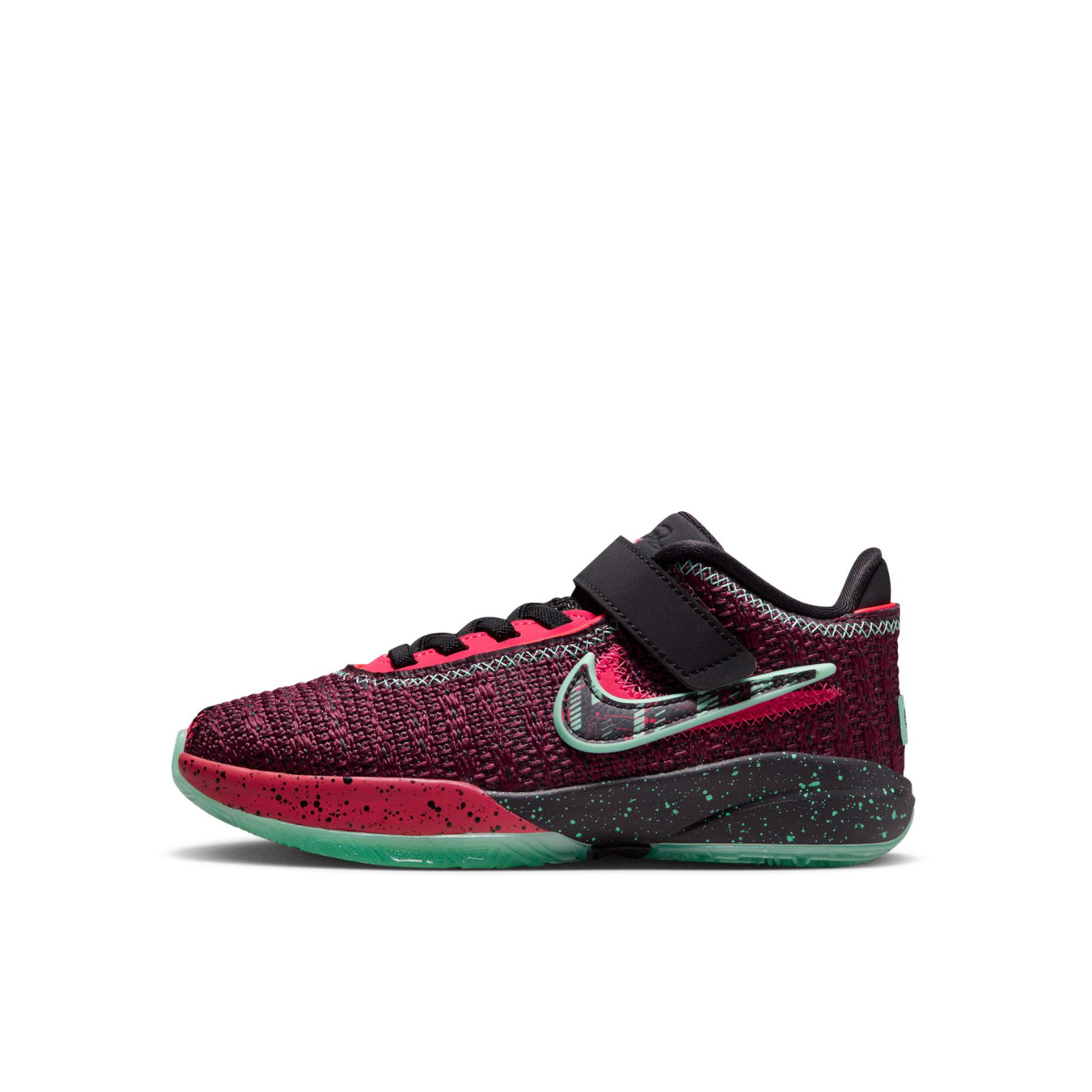 推荐商品：Nike LeBron 20 舒适减震 防滑耐磨 实战 儿童篮球鞋 小童/黑色/暗红色