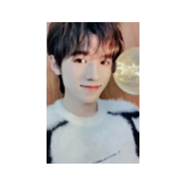 推荐商品：ENTERTAINMENT 时代少年团 应援棒2.0 A组小卡 卡牌