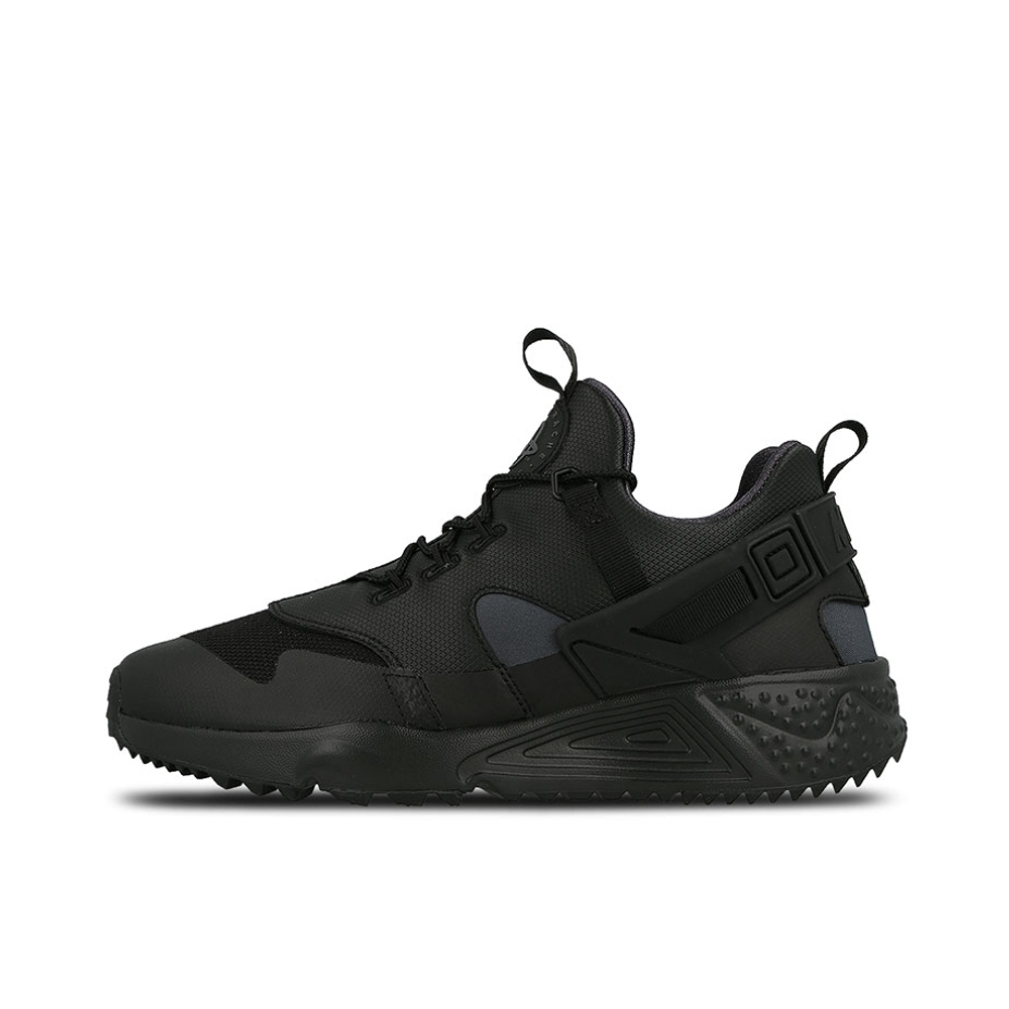 推荐商品：Nike Air Huarache Utility 运动休闲鞋 防滑耐磨轻便透气舒适减震百搭复古织物 Triple Black 黑武士