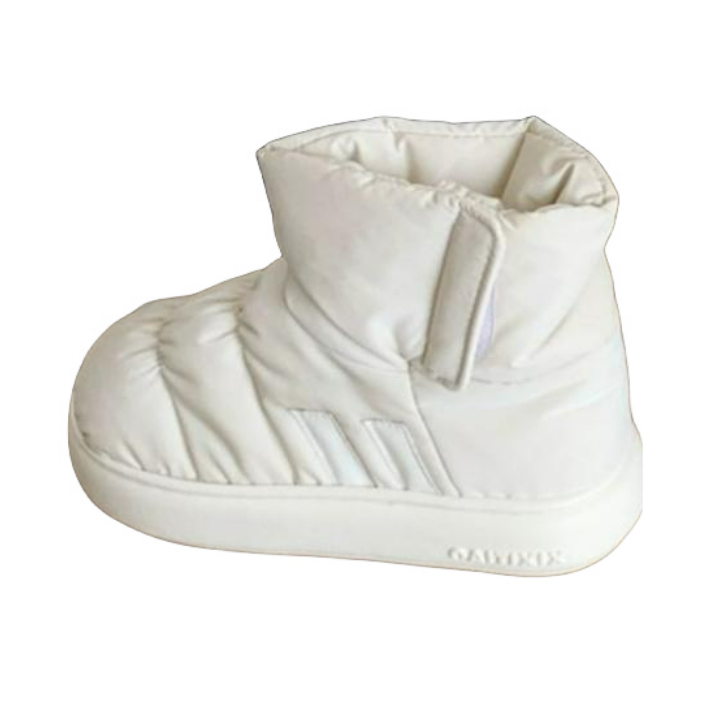 推荐商品：细细条 运动风 街头风 潮酷 防滑耐磨 舒适百搭 防水加厚 软底 羽绒布 外穿 雪地靴 白色