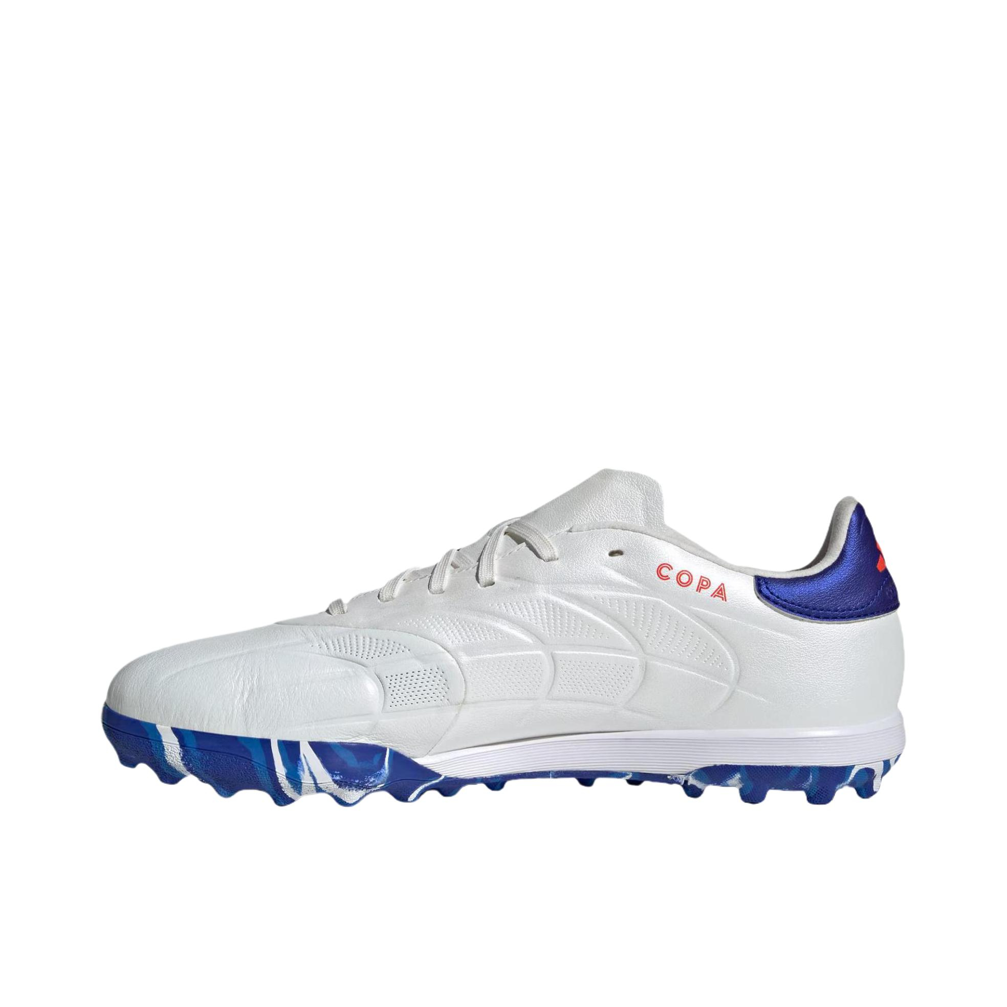 推荐商品：adidas COPA PURE 2 ELITE TF 超顶级 胶质碎钉 人造草地 缓震 足球鞋 白色/亮蓝色