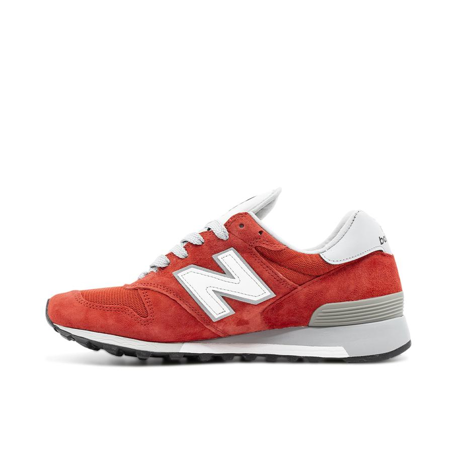 推荐商品：New Balance 1300 JP 跑鞋 合成革减震回弹防滑耐磨舒适百搭低帮 大学红