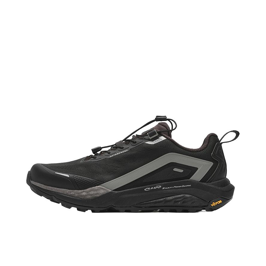 推荐商品：FILA/斐乐 SPD LYNX 2 织物合成革 舒适百搭 潮流 防滑耐磨 支撑 回弹 户外鞋 徒步鞋 陨石灰/海盗黑