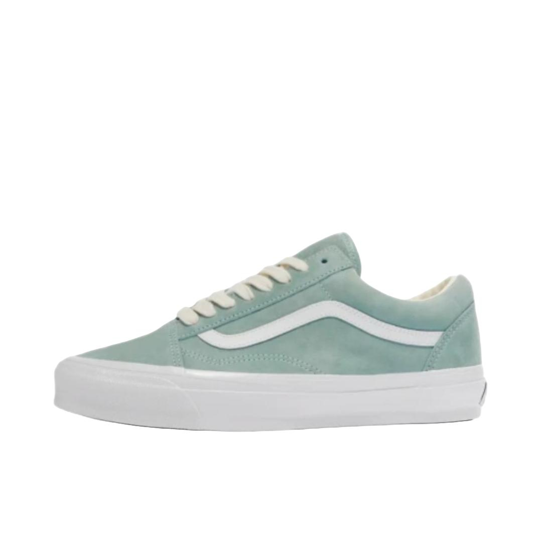 推荐商品：Vans/范斯 Old Skool 滑板鞋 板鞋 轻便防滑复古舒适经典 青色/白色