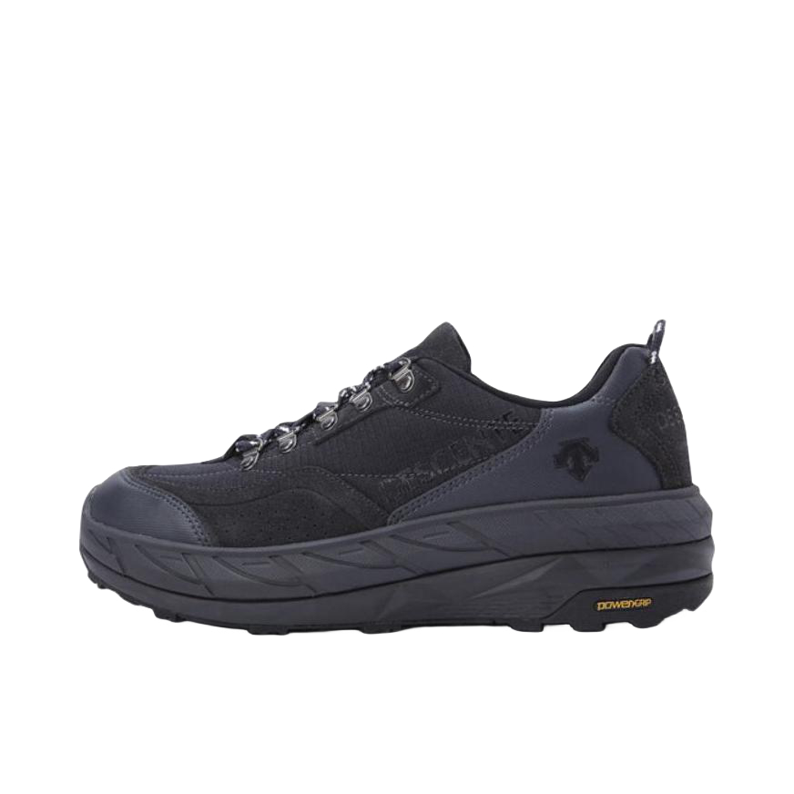 推荐商品：DESCENTE/迪桑特 减震 耐磨 运动休闲鞋 SO423LBTO3 黑色 