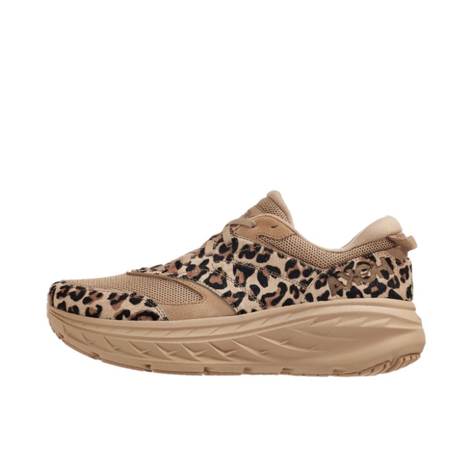 推荐商品：HOKA ONE ONE Bondi L 减震回弹 缓冲 透气 包裹性支撑 合成革 织物 跑鞋 Engineered Garments联名/豹纹