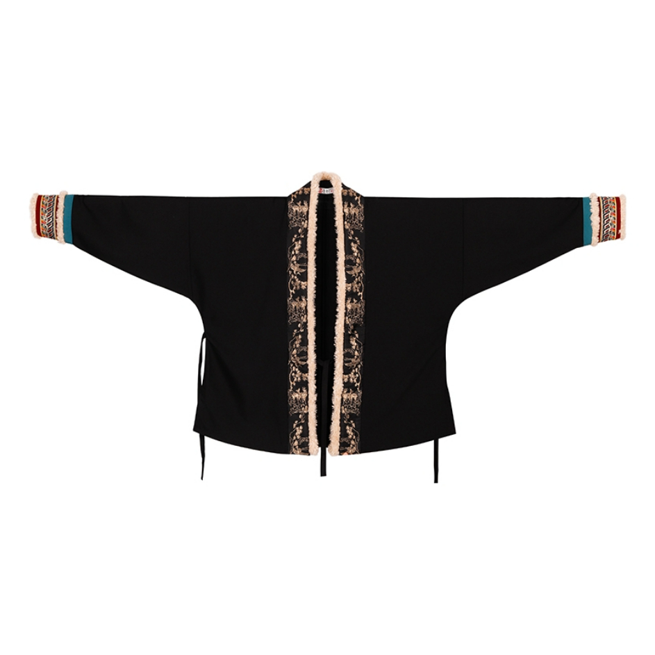 推荐商品：花朝记 苍弦 加绒冬季宋制黑色甜酷对襟袄飞机袖两片裙汉服 女装 黑/飞机袖