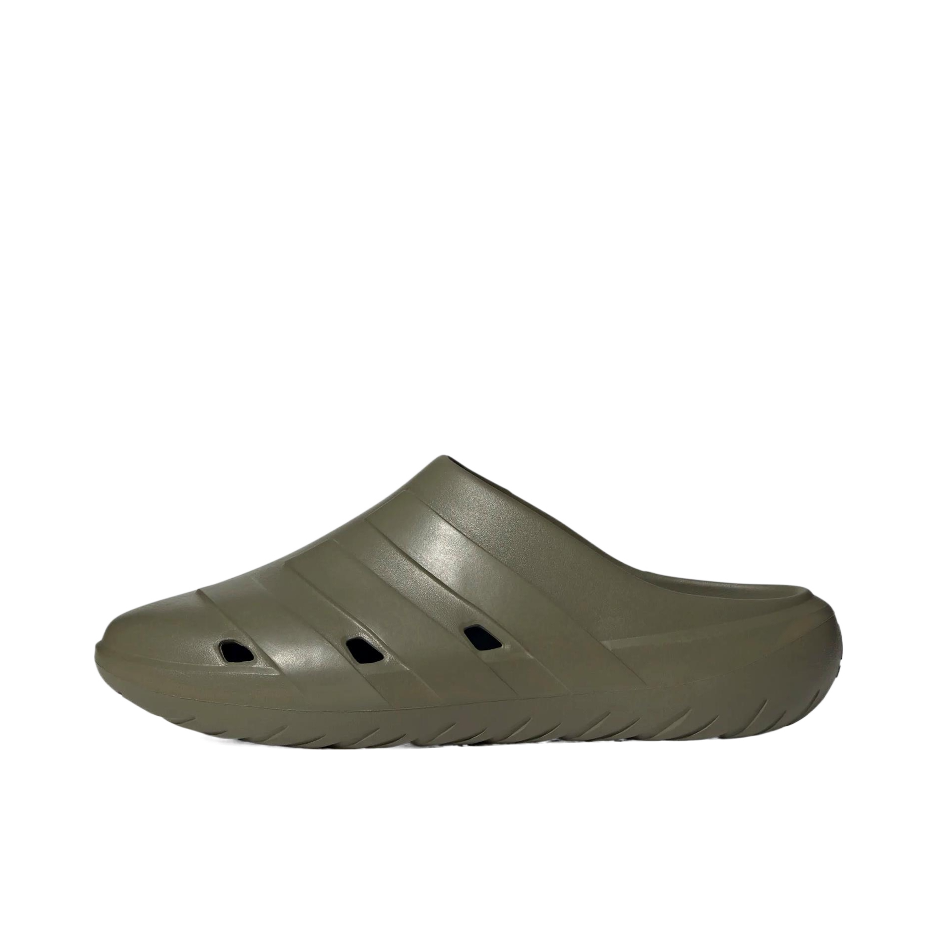 推荐商品：adidas Adicane Clogs 舒适百搭 轻便透气 防滑耐磨 防磨 包头 运动 拖鞋 橄榄绿