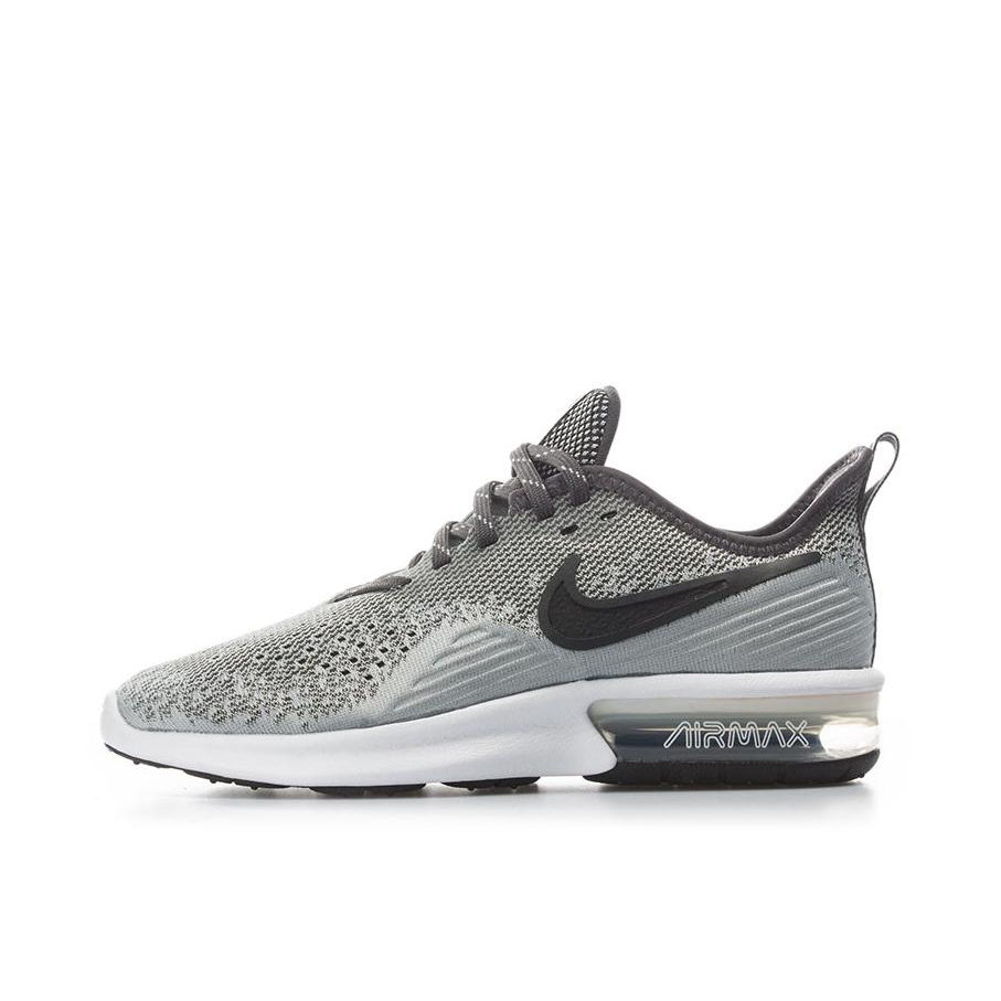 推荐商品：Nike Air Max Sequent 4 跑鞋 舒适透气防滑耐磨减震回弹合成革复古百搭 Grey Black 灰黑