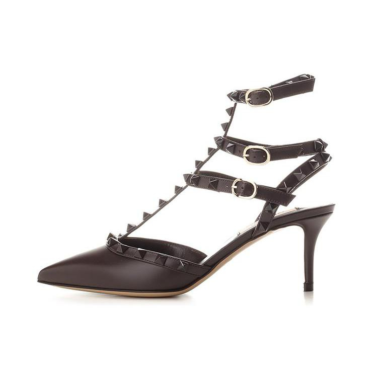 推荐商品：Valentino Rockstud 休闲时尚 露跟 铆钉装饰 踝带 尖头 一字带 细跟 高跟鞋 棕色/哑光皮面