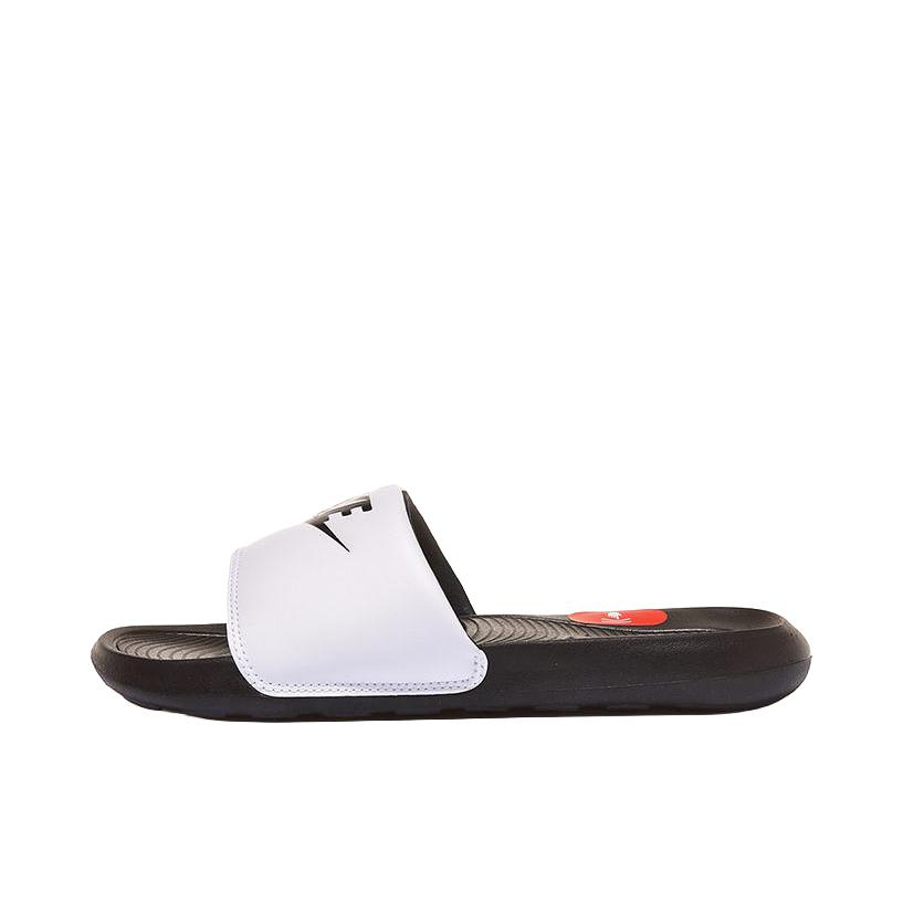 推荐商品：Nike Benassi Jdi 一字 橡胶底 外穿 防滑轻便 透气 运动 户外 厚底 拖鞋 白色/黑色