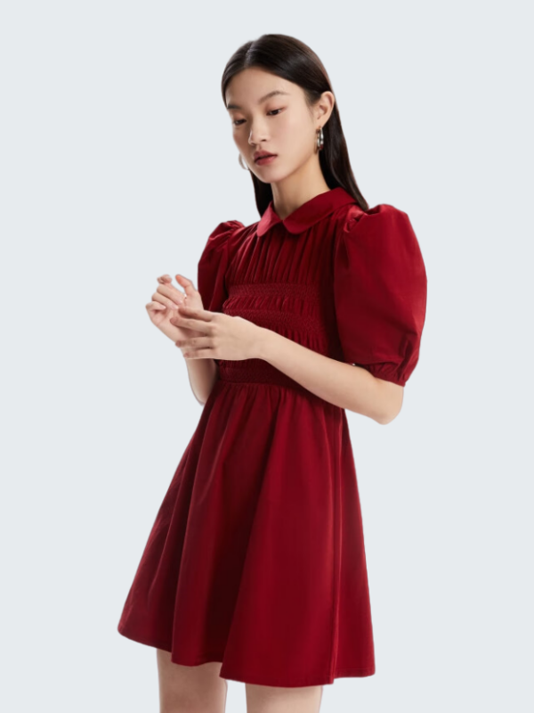 推荐商品：Vero Moda 甜美减龄泡泡袖连衣裙 女 323361010 澳木红