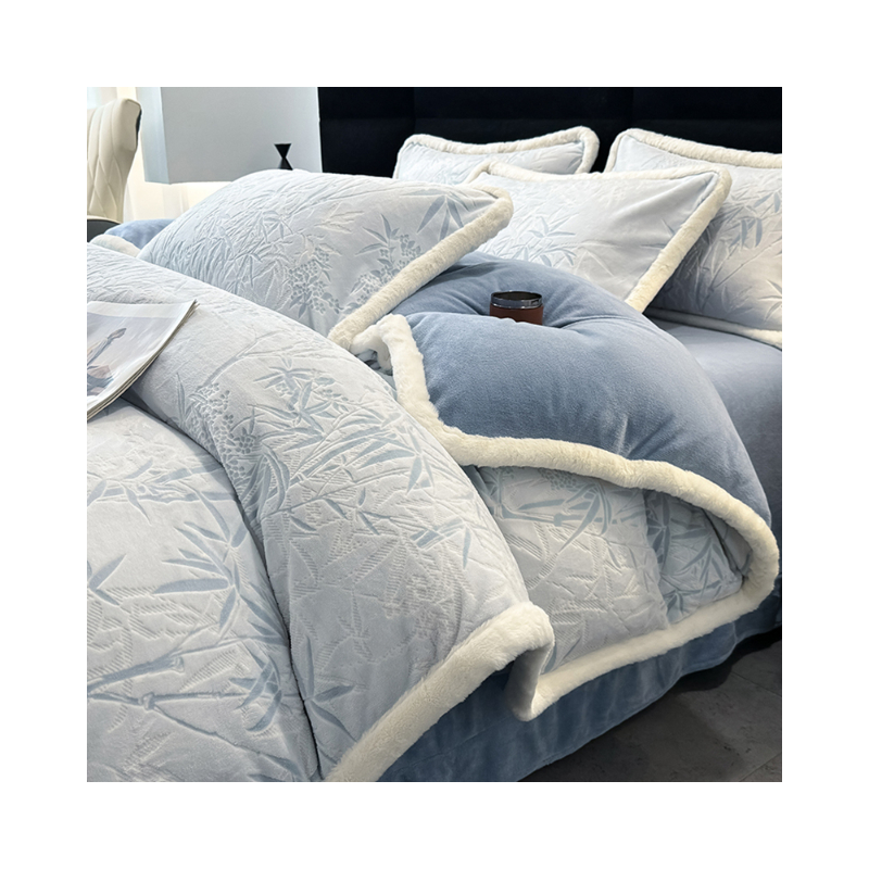 推荐商品：RM/瑞眠国际 轻奢印花系列 牛奶绒雕花四件套学生宿被单枕套被套 HEZ20241119-301170