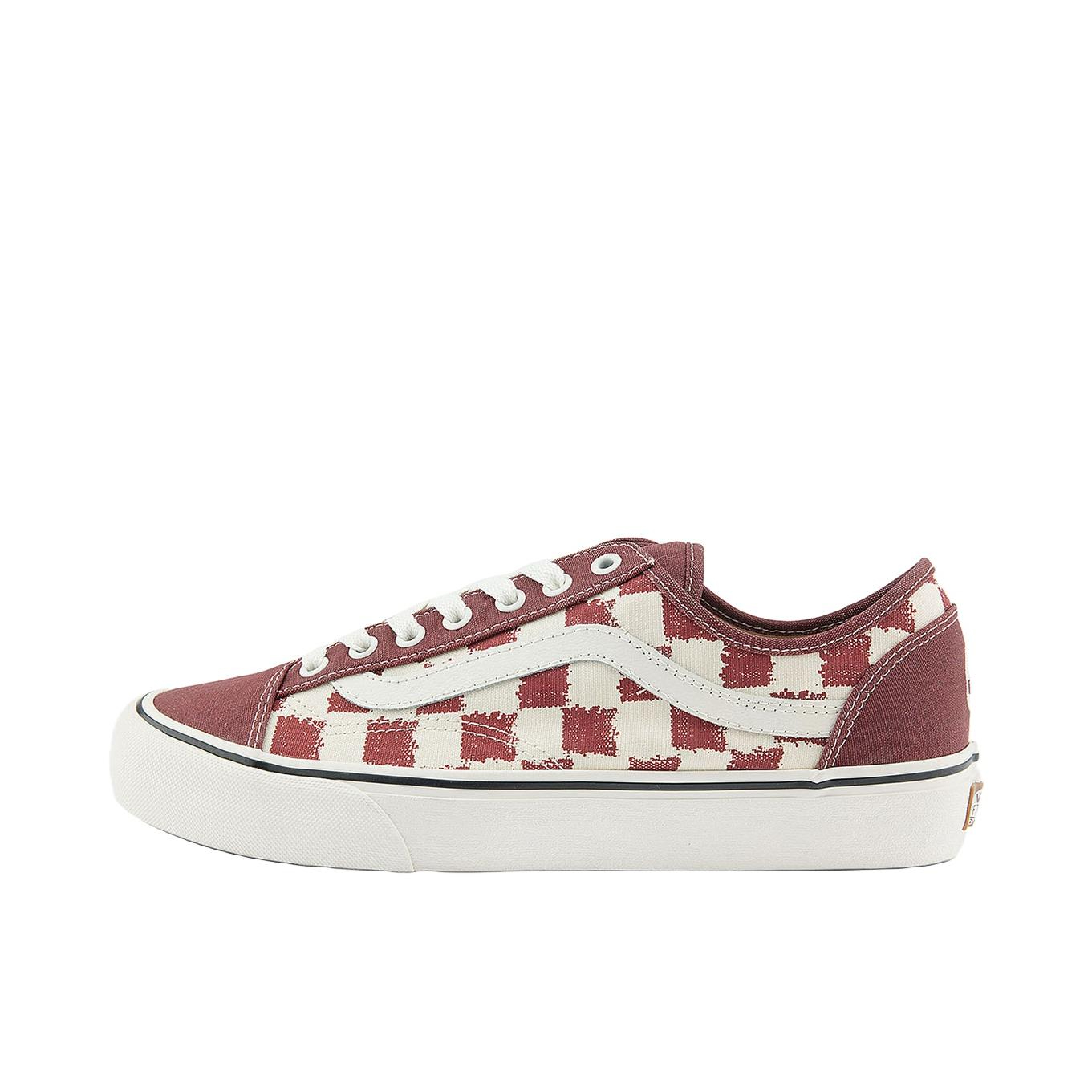 推荐商品：Vans/范斯 Active 防滑耐磨 复古风 运动 硫化鞋 休闲鞋 红白棋盘格