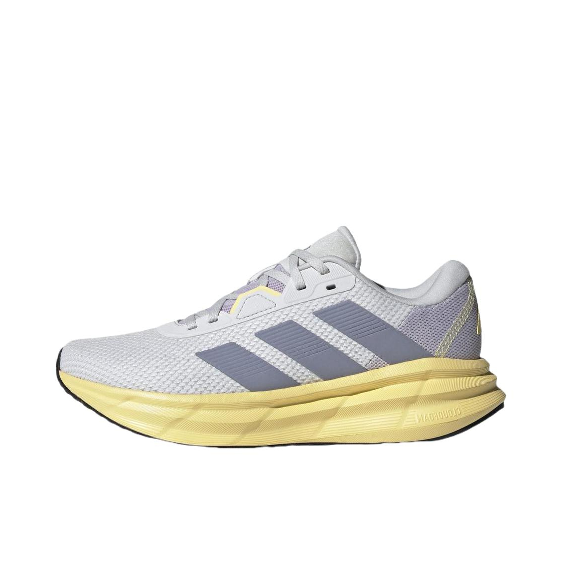 推荐商品：adidas Galaxy 7 跑鞋 防滑耐磨网面透气缓震回弹轻便舒适百搭支撑排汗贴合 女款/灰色/白色