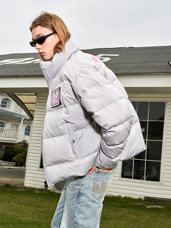 推荐商品：【李昊同款】AFGK 魔术贴趣味立领加厚白鸭绒羽绒服 AFN02 灰