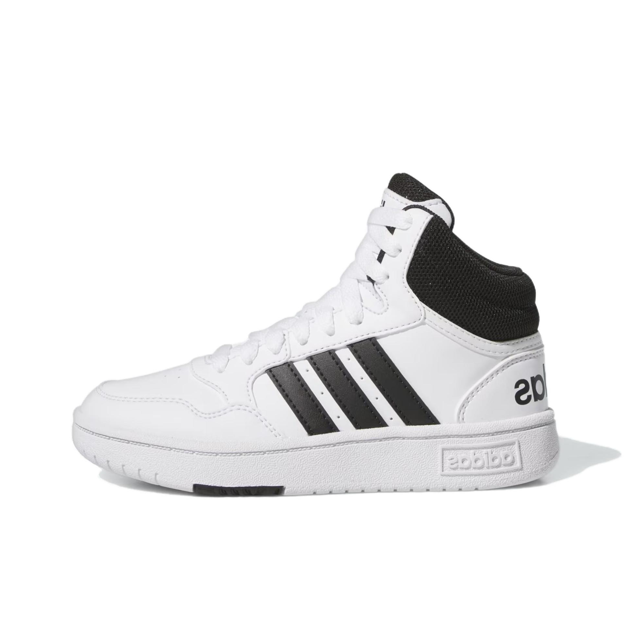 推荐商品：adidas Hoops 2.0 板鞋 简约百搭复古透气轻便舒适防滑耐磨圆头轻运动 大童/白色/黑色