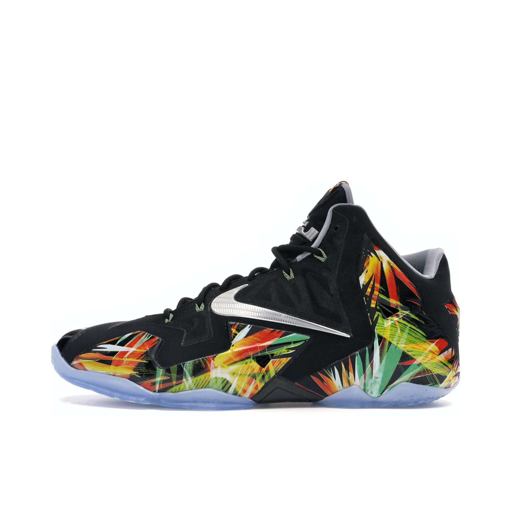 推荐商品：Nike Zoom LeBron 11 詹姆斯 防滑耐磨 缓震回弹 轻便透气 支撑 实战 篮球鞋 Everglades 花卉