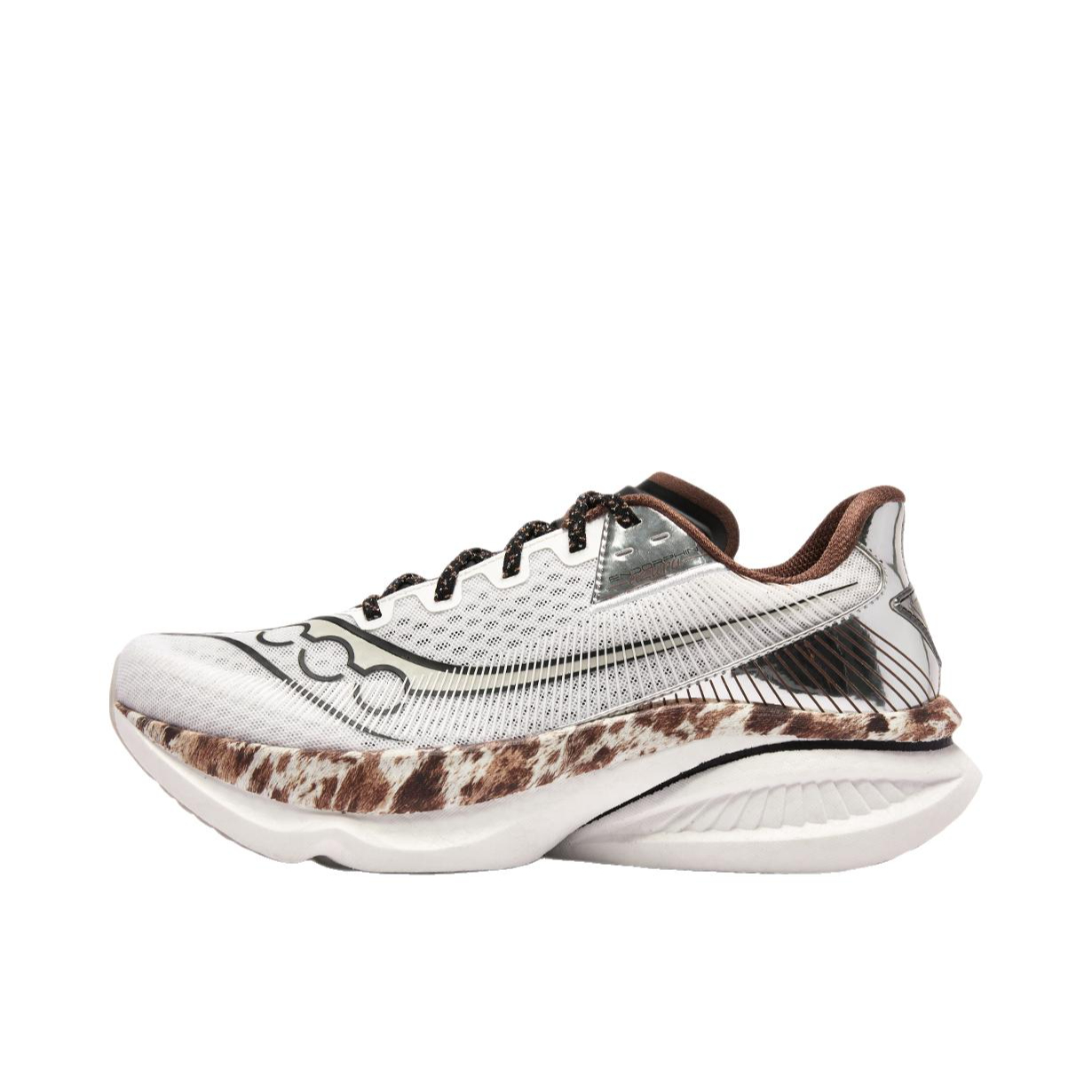 推荐商品：Saucony/索康尼 Endorphin Azura 跑鞋 柔软休闲轻便舒适回弹贴合训练 低帮/白色/银色