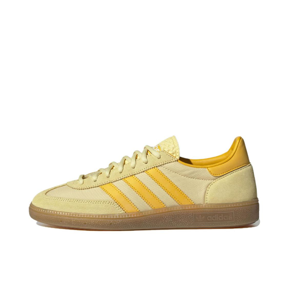 推荐商品：adidas Originals Handball Spezial 薄底鞋 T头鞋 德训鞋 板鞋 简约百搭复古轻便防滑耐磨贴合圆头耐穿 黄色/褐色