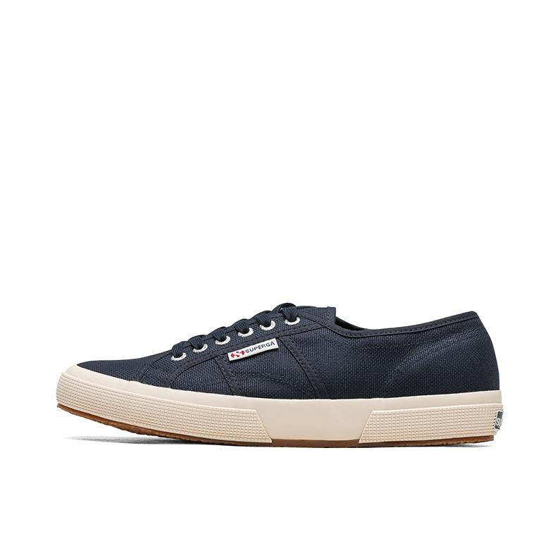 推荐商品：SUPERGA 2750系列 S000010 轻便透气 防滑耐磨 圆头 内增高 复古百搭 休闲 帆布鞋 藏青色/米色