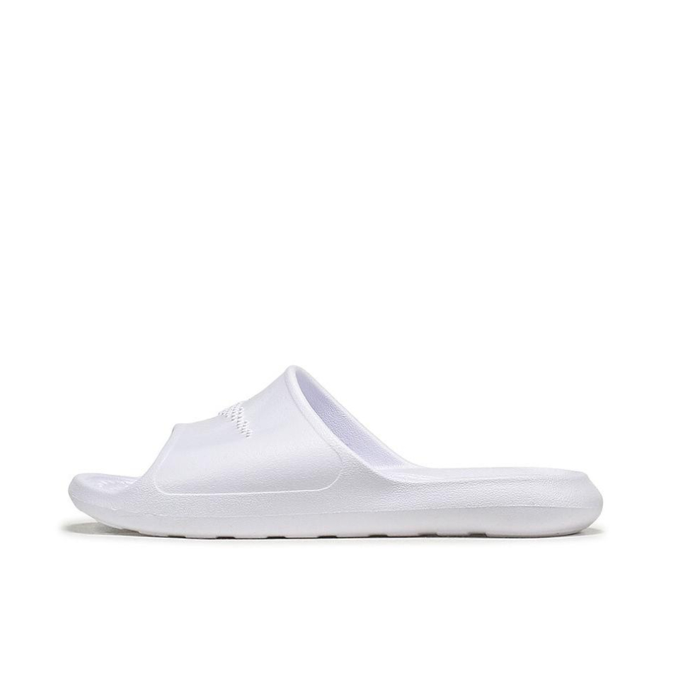 推荐商品：Nike Victori One Shower Slide 一字 抓地 舒适防滑 软底透气 支撑 拖鞋 纯白色