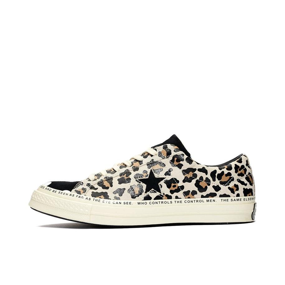 推荐商品：Converse/匡威 One Star 翻毛皮 防滑 复古 星星鞋 板鞋 Egret/Black/White BD联名/斑马豹纹Low