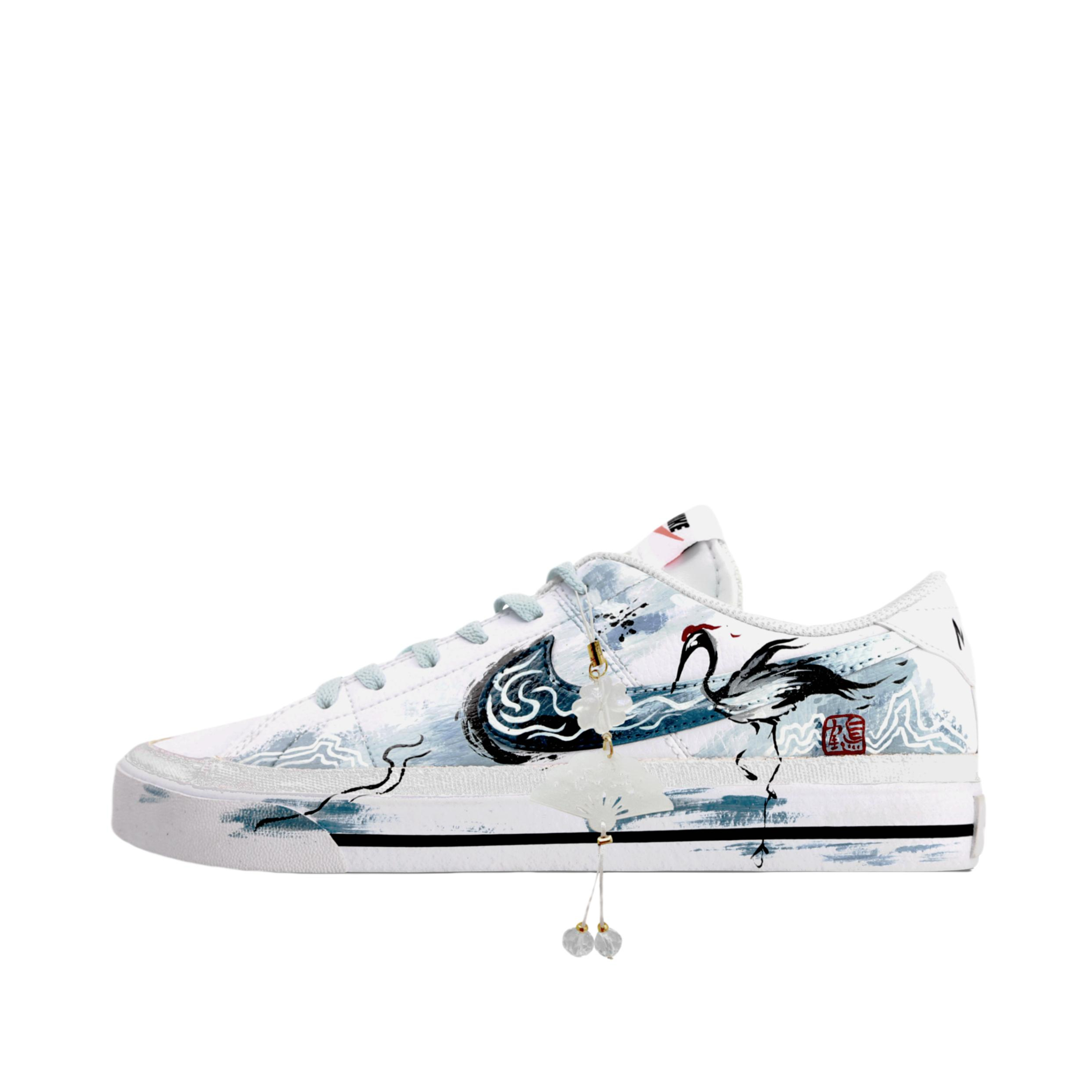 推荐商品：【定制球鞋】 Nike Court Legacy 板鞋 帆布做旧防滑耐磨舒适减震轻便合成革潮流简约复古美式休闲 云鹤九霄