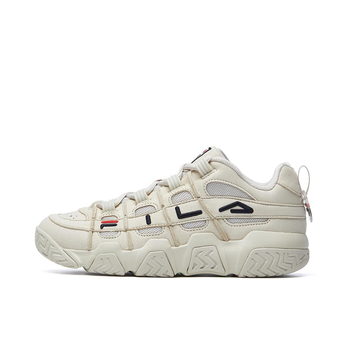 推荐商品：FILA/斐乐 Barricade 休闲时尚 复古 减震耐磨 舒适透气 轻便防滑 织物 合成革 面包鞋 老爹鞋 女款/白色/黑色/红色