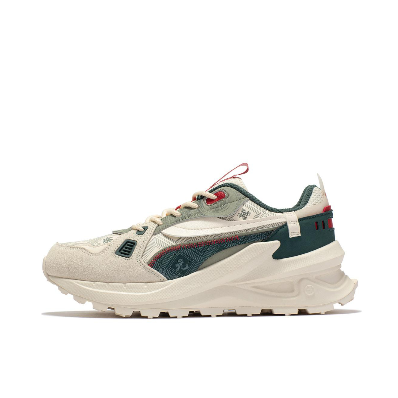 推荐商品：361° 长风 厚底复古 防滑耐磨 舒适透气 时尚百搭 运动休闲鞋 西米色/生态绿