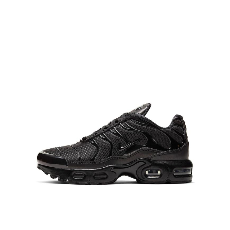 推荐商品：Nike Air Max Plus 运动鞋儿童 防滑耐磨 小童/黑色