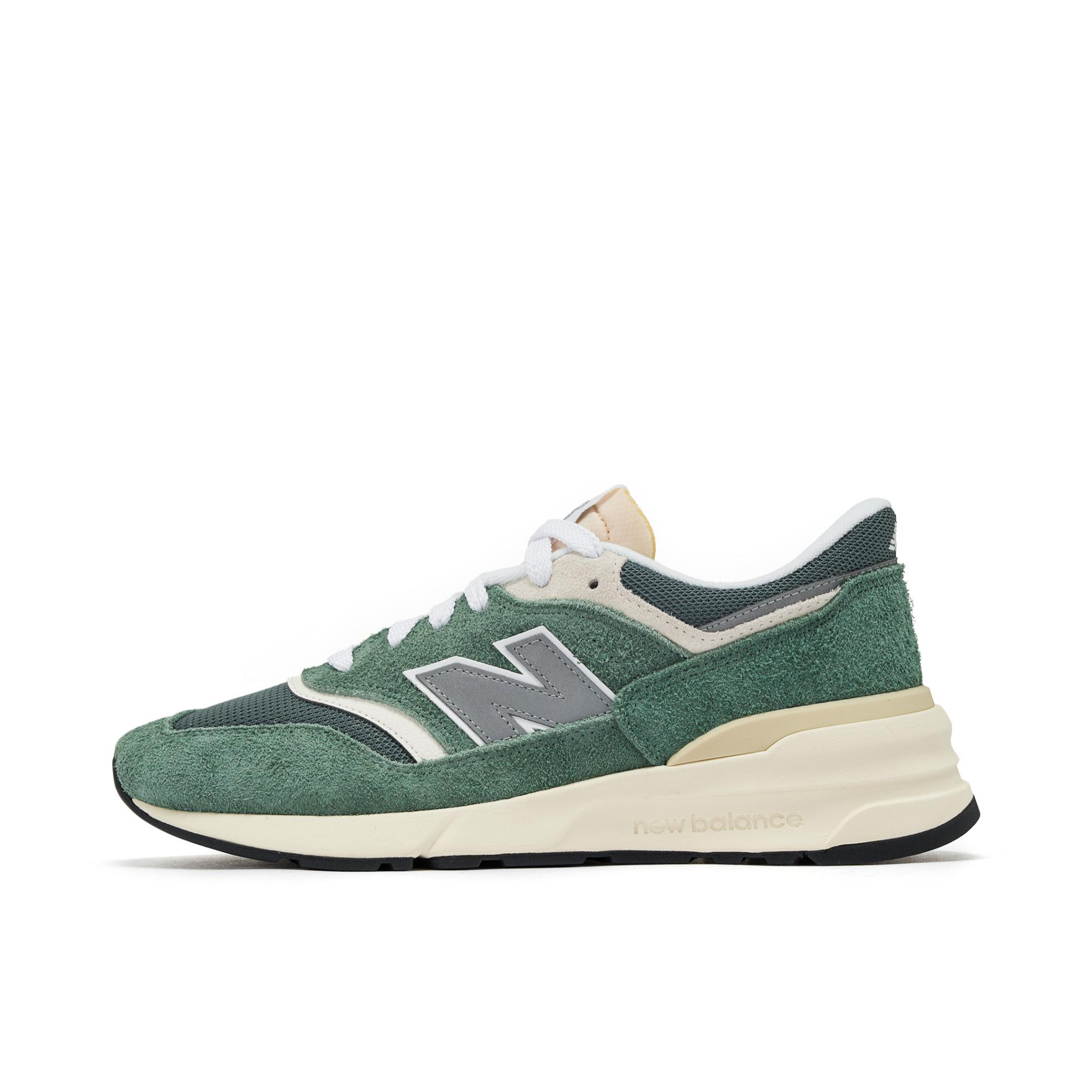 推荐商品：New Balance 997 时尚复古 防滑耐磨 透气舒适 运动休闲鞋 绿色