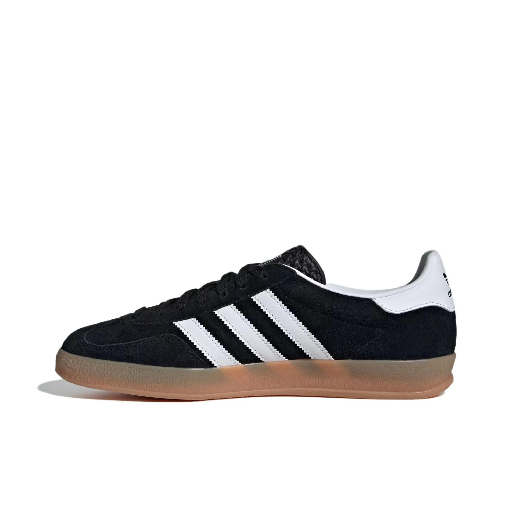 推荐商品：【马思纯同款】 adidas Originals Gazelle Indoor T头鞋 德训鞋 板鞋 舒适缓震防滑耐磨 黑色/白色/棕色