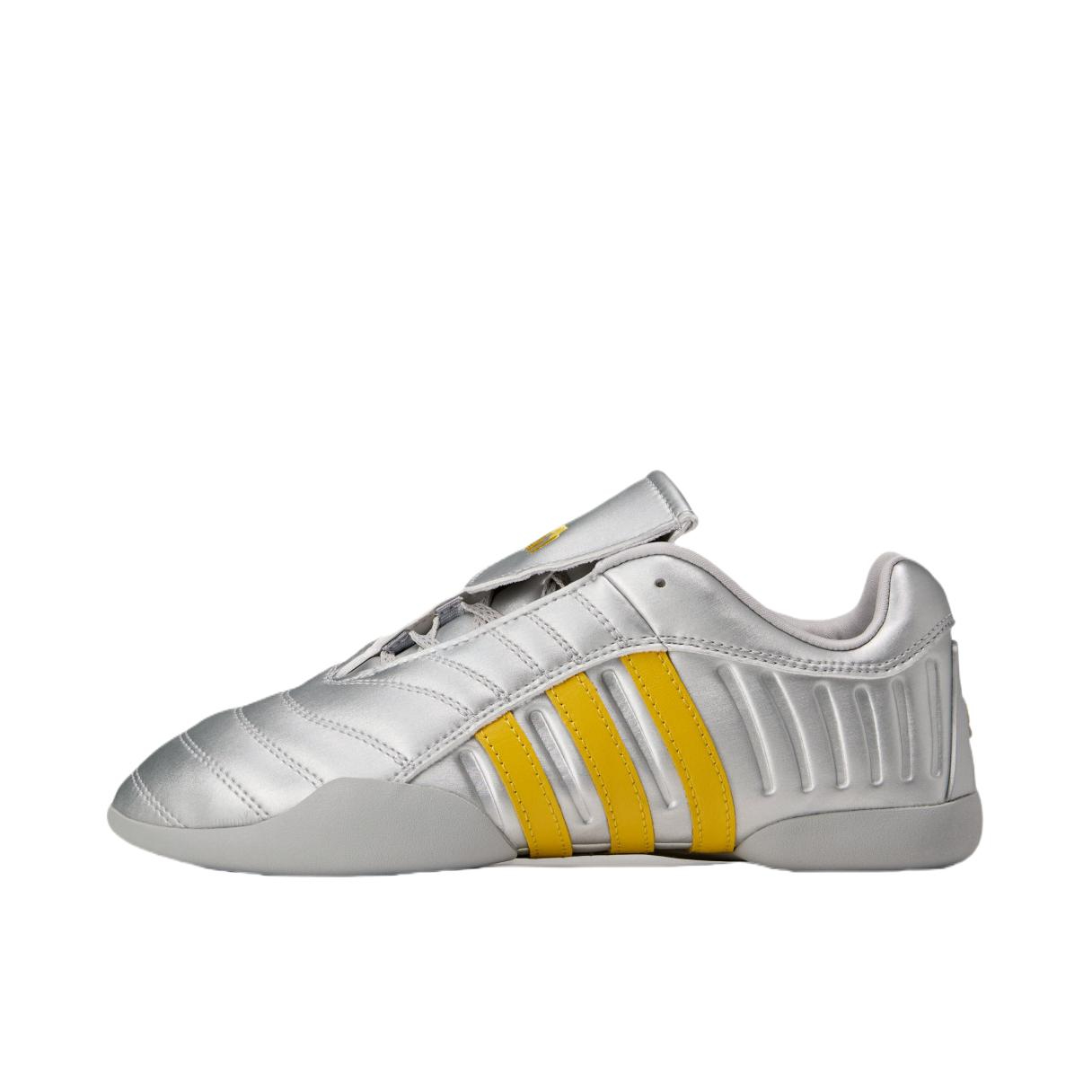 推荐商品：adidas Originals Elite Mei Miaou 赛车鞋 运动休闲鞋 学院经典 金属银/藏青色/蓝色/淡黄色