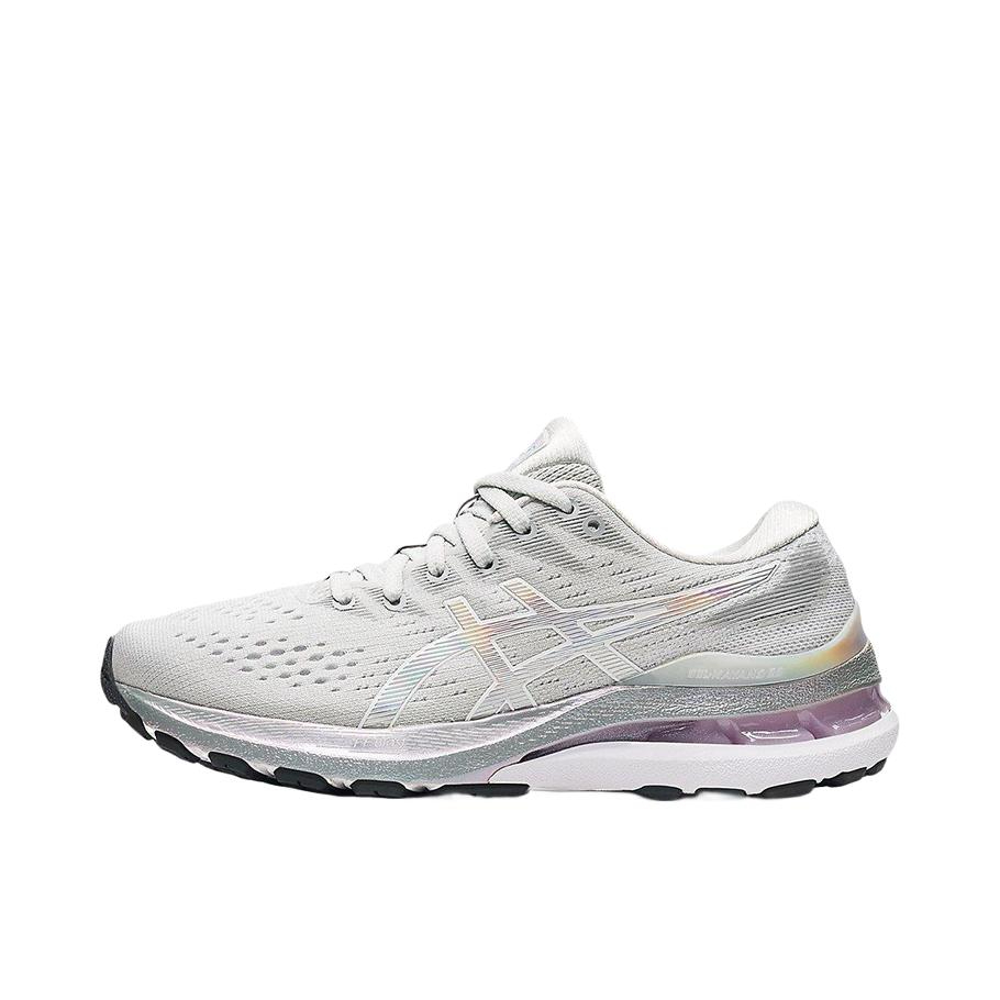 推荐商品：Asics/亚瑟士 Gel-Kayano 28 跑鞋 马拉松夜跑气垫稳定足弓支撑防滑耐磨缓震回弹网面透气织物 Platinium 女款/铂金限定/炫彩灰