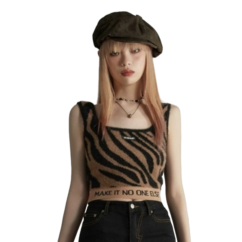 推荐商品：NO ONE ELSE  毛绒撞色logo印花修身背心 女装 DESH002L 咖啡