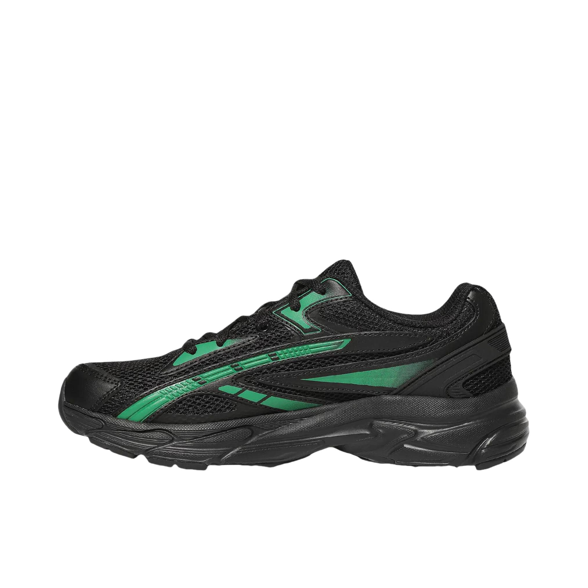 推荐商品：FILA/斐乐 复古 防滑 耐磨 低帮 厚底 运动休闲鞋 1RM02830G 黑色/绿色